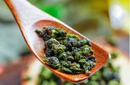 白教授带你探索茶的世界：铁观音为何得名，茉莉花如何融入茶中？