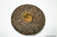 普洱茶鉴别大全：生茶熟茶、内飞内票一次学会！